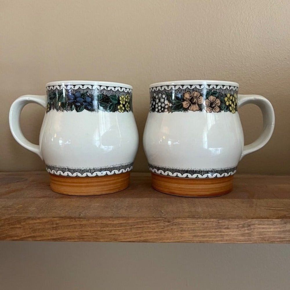 Goebel West Germany Pair of Mugs